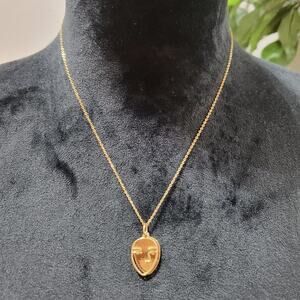 Women's Gold Luxury Love Heart Shaped Charm Pendant Necklace